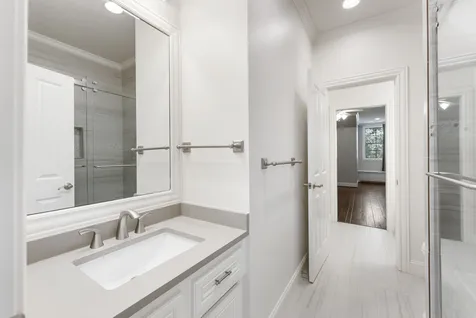 2 Hunnewell Way The Woodlands TX 77382