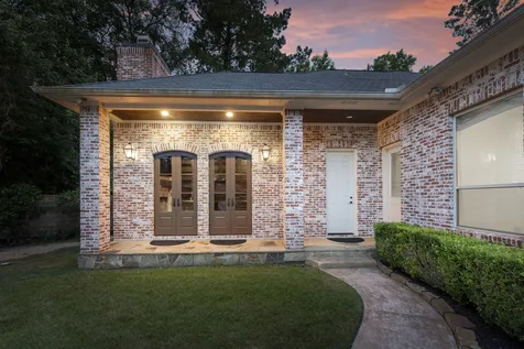 2 Hunnewell Way The Woodlands TX 77382