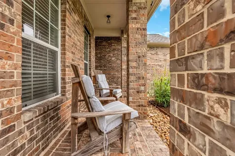 18611 Bristol Point Lane Tomball TX 77377
