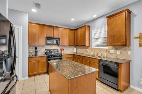 18611 Bristol Point Lane Tomball TX 77377