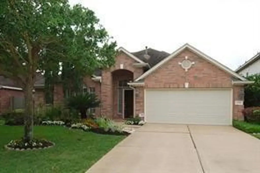 1206 Ivory Meadow Lane Sugar Land TX 77479