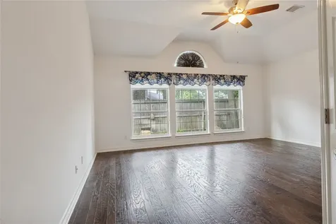 5306 Norborne Lane Houston TX 77069