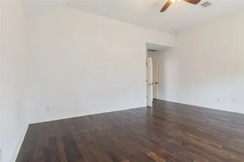 5306 Norborne Lane Houston TX 77069
