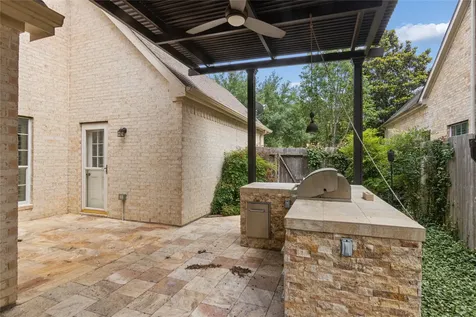 5306 Norborne Lane Houston TX 77069