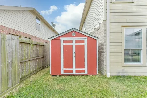 2601 Hewn Rock Way Pearland TX 77584
