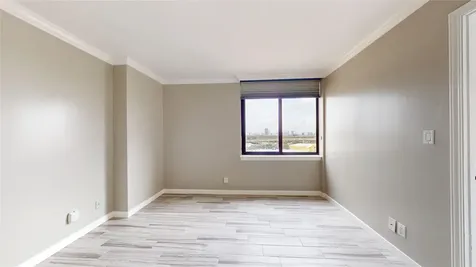 3525 Sage Road 1404 Houston TX 77056