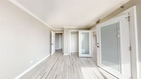 3525 Sage Road 1404 Houston TX 77056