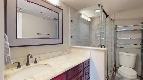 3525 Sage Road 1404 Houston TX 77056