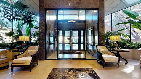 3525 Sage Road 1404 Houston TX 77056