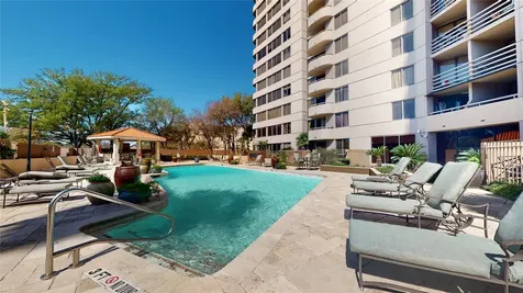 3525 Sage Road 1404 Houston TX 77056