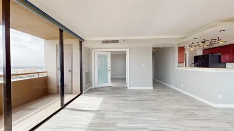3525 Sage Road 1404 Houston TX 77056