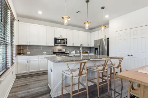 5127 Avondale Rise Street Katy TX 77493