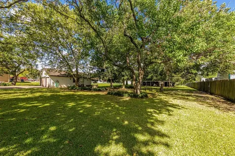 535 Pampa Street Pasadena TX 77504