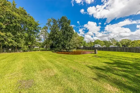535 Pampa Street Pasadena TX 77504