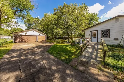 535 Pampa Street Pasadena TX 77504