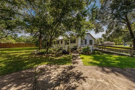 535 Pampa Street Pasadena TX 77504
