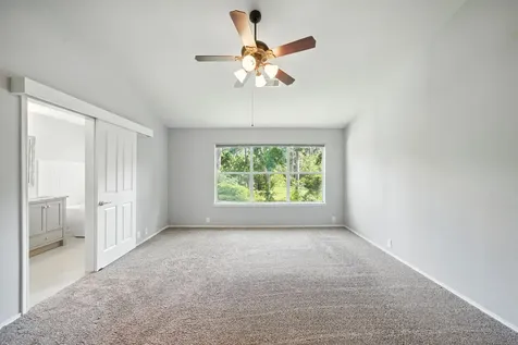 13600 Breton Ridge Street 7b Houston TX 77070