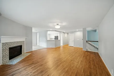 13600 Breton Ridge Street 7b Houston TX 77070