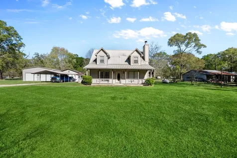 518 County Road 2343 Dayton TX 77535