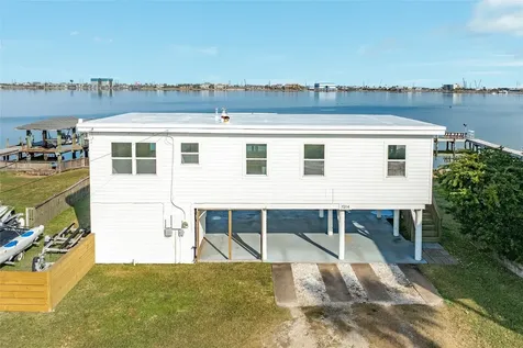 7204 Avenue N 1/2 Galveston TX 77551
