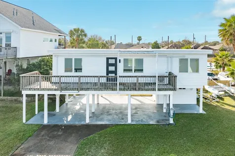 7204 Avenue N 1/2 Galveston TX 77551