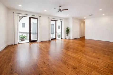 5307 Nett Street C Houston TX 77007