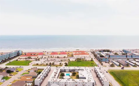 3314 Kleinmann Avenue Galveston TX 77551
