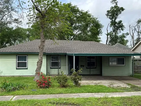 7717 Roswell Street Houston TX 77022
