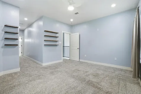 9319 Seeker Street Houston TX 77028