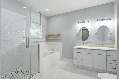 9319 Seeker Street Houston TX 77028