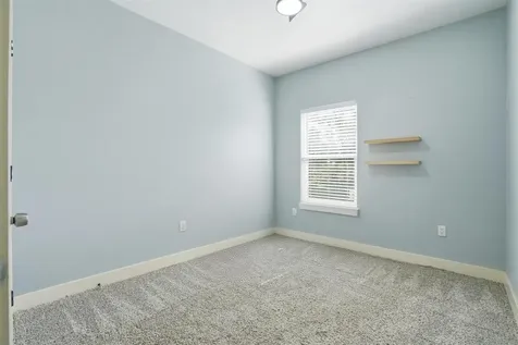 9319 Seeker Street Houston TX 77028