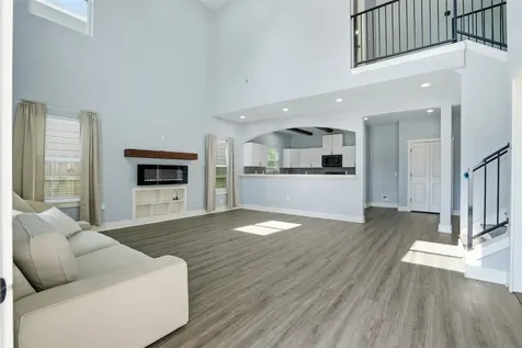 9319 Seeker Street Houston TX 77028