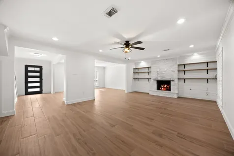 950 Del Norte Street Houston TX 77018