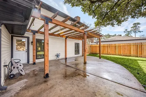 950 Del Norte Street Houston TX 77018