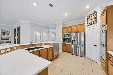1831 Shadow Lake Drive Sugar Land TX 77479