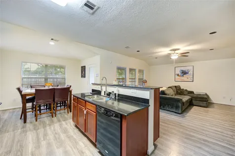 16211 Peach Bluff Lane Cypress TX 77429