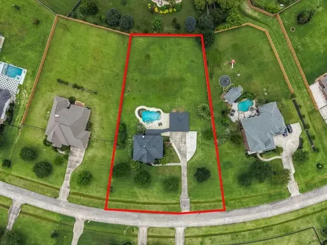 3870 Summer Manor Drive League City TX 77573