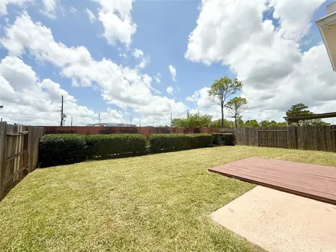 12404 Shady Brook Drive Pearland TX 77584