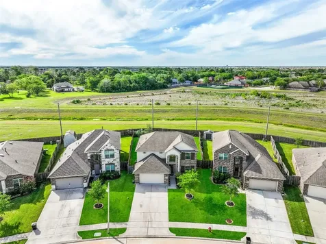 3120 Sunrise Hill Lane Dickinson TX 77539