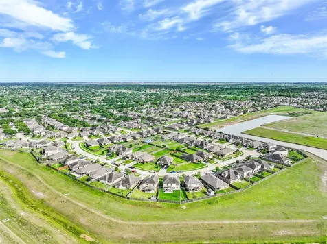 3120 Sunrise Hill Lane Dickinson TX 77539
