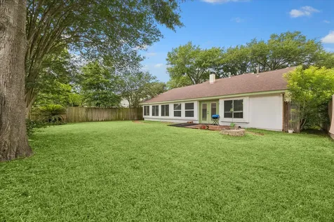 10131 Golden Sunshine Drive Houston TX 77064