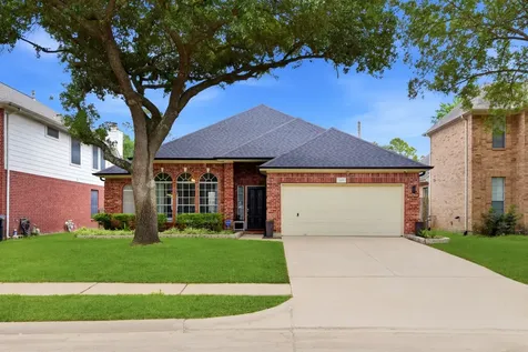 2105 Mossy Trail Drive Katy TX 77450
