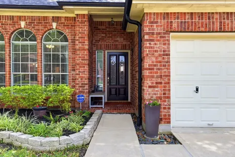 2105 Mossy Trail Drive Katy TX 77450