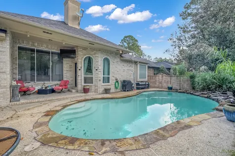 192 Monterrey Road W Montgomery TX 77356