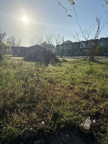 1826 Dewalt Street Houston TX 77088