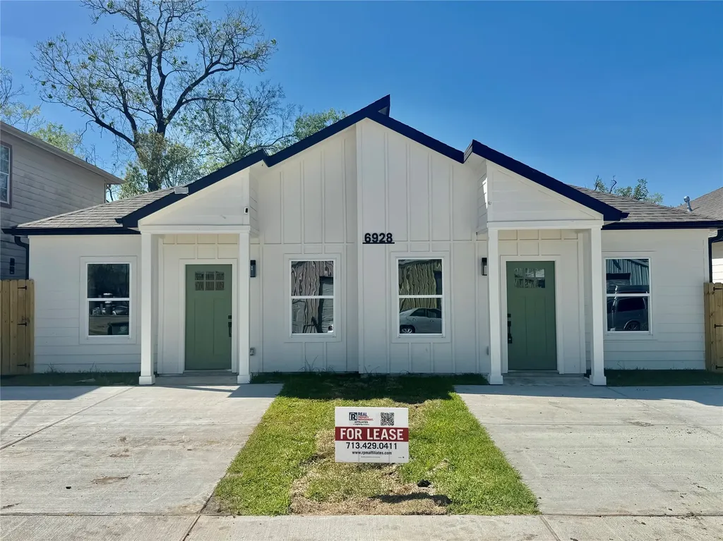 6928 Paris Street B Houston TX 77021