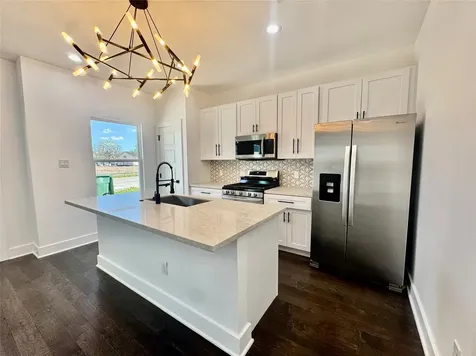 6928 Paris Street B Houston TX 77021