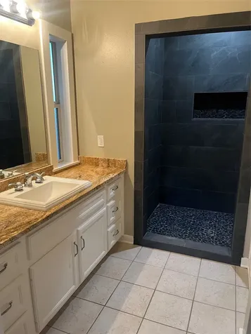 8393 Bermuda Street Industry TX 78944