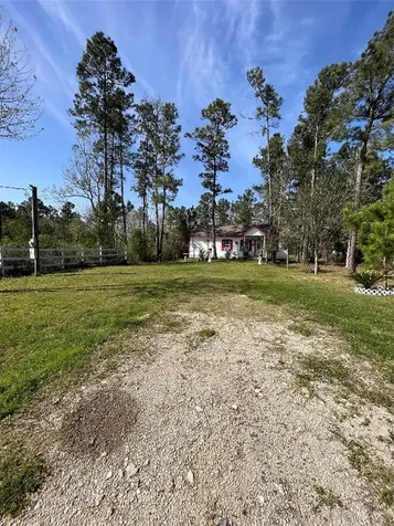 1135 County Road 3479a Cleveland TX 77327