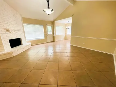 5615 Lynngate Drive Spring TX 77373